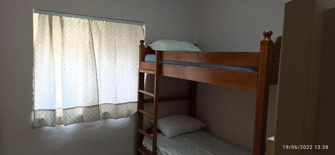 Sina Hostel Tirana 0*,